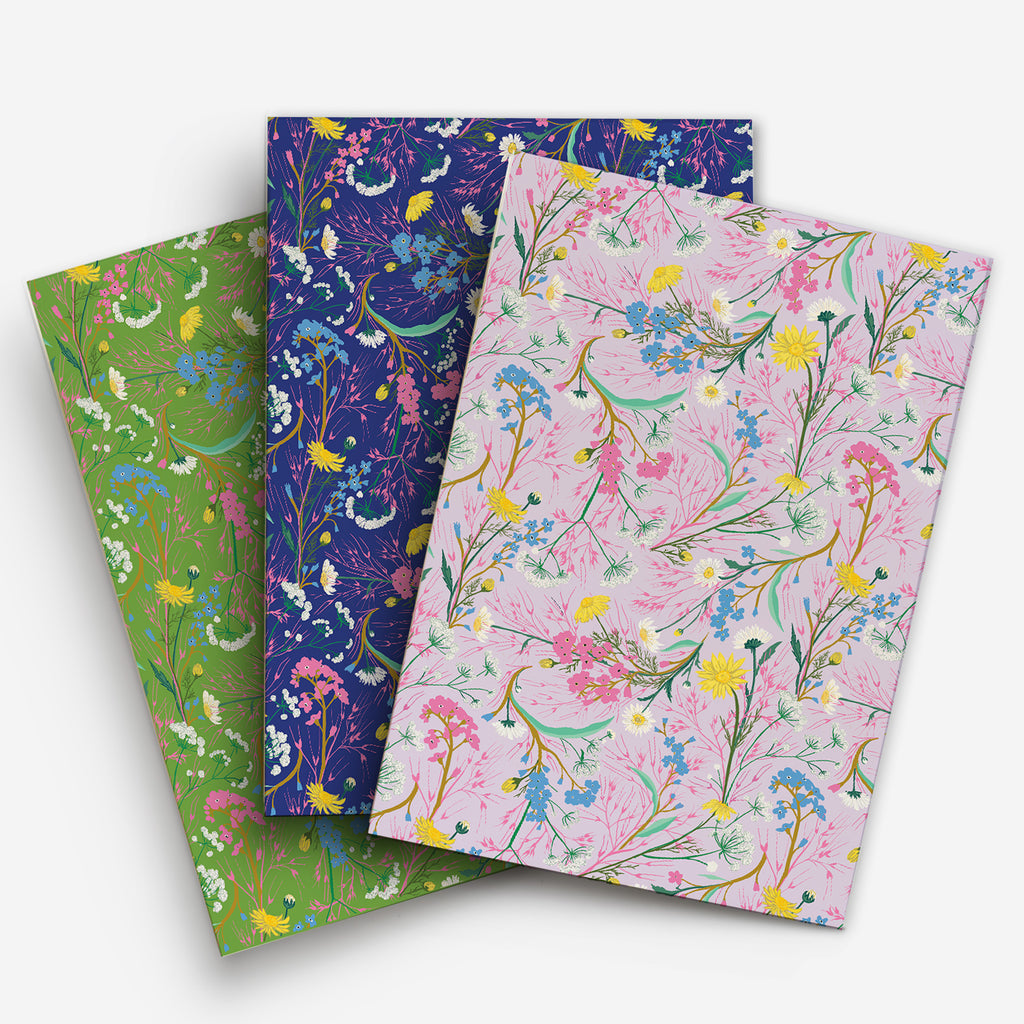 A TRIO OF SPRING GREETING CARDS - שלישיית כרטיסי ברכה אביביים Large greeting card