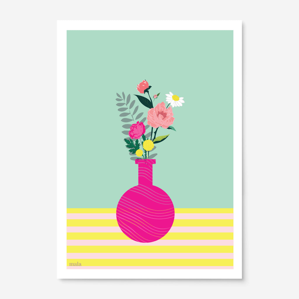 PINK VASE - הדפס פרחים באגרטל ורוד Small poster