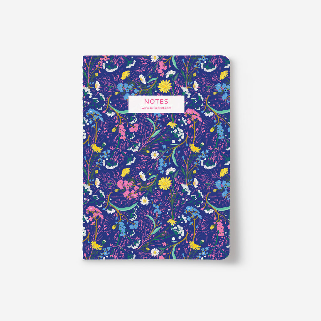 SPRING BLOOMS IN BLUE - מחברת פריחת האביב בכחול  Small notebook