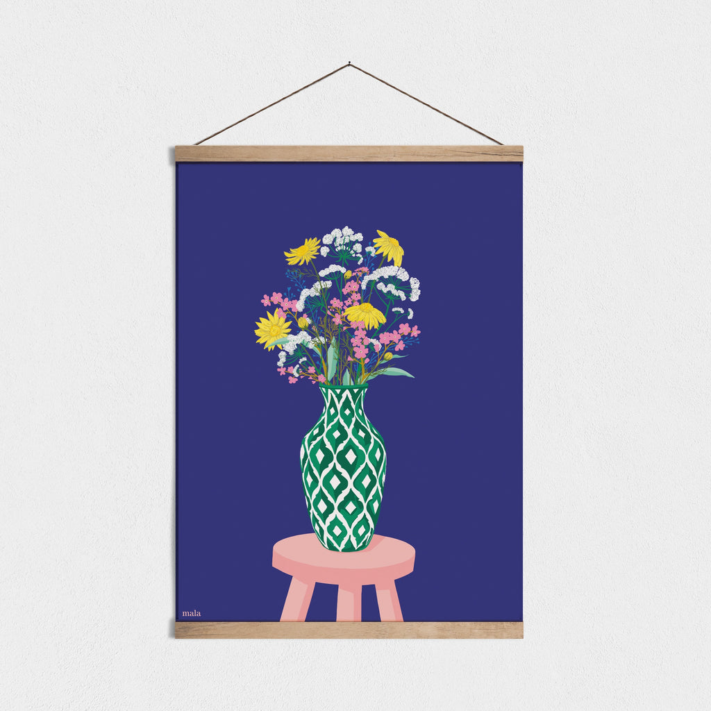 SPRING BOUQUET IN BLUE - הדפס זר אביבי בכחול Large poster